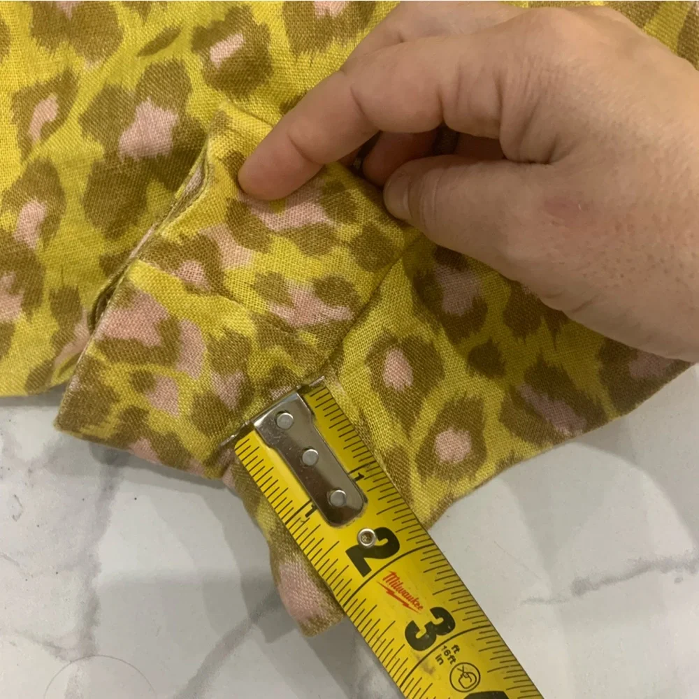 ZIMMERMANN Shorts women Sz 0 Lemon Leopard Carnaby Belted Linen Pleated Pockets